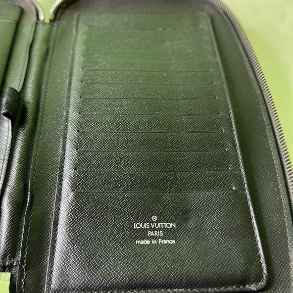 Authentic π³ππππ π½ππππππ πΆππππππππ π©ππππ π΄π°4007 - Picture 3 of 9